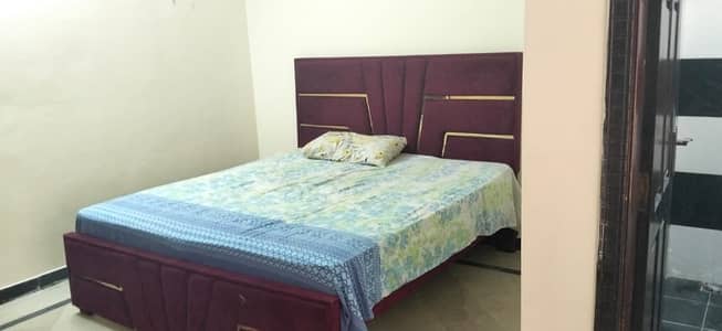 Furnish room available in G10/1 for Male