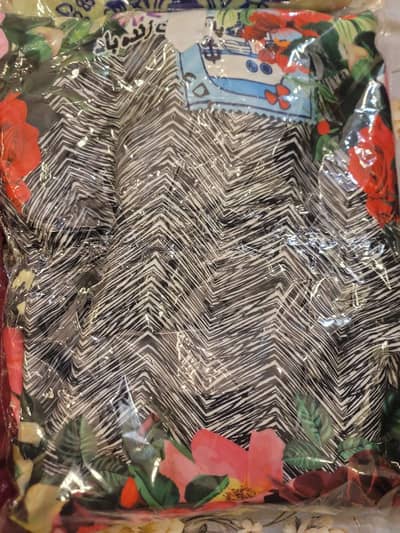Preloved Dresses for Maids / Househelp – Rs. 1000 Each