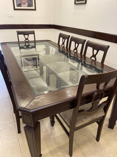 Solid pure wooden 8 seater dinning table with solid 10mm mirror