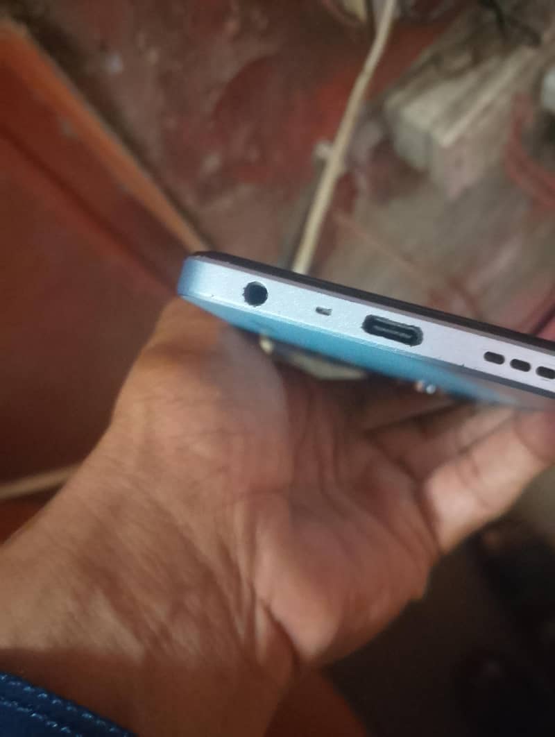 Oppo A18 3