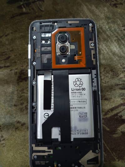 Sharp Aquos Zero 2 for spare parts