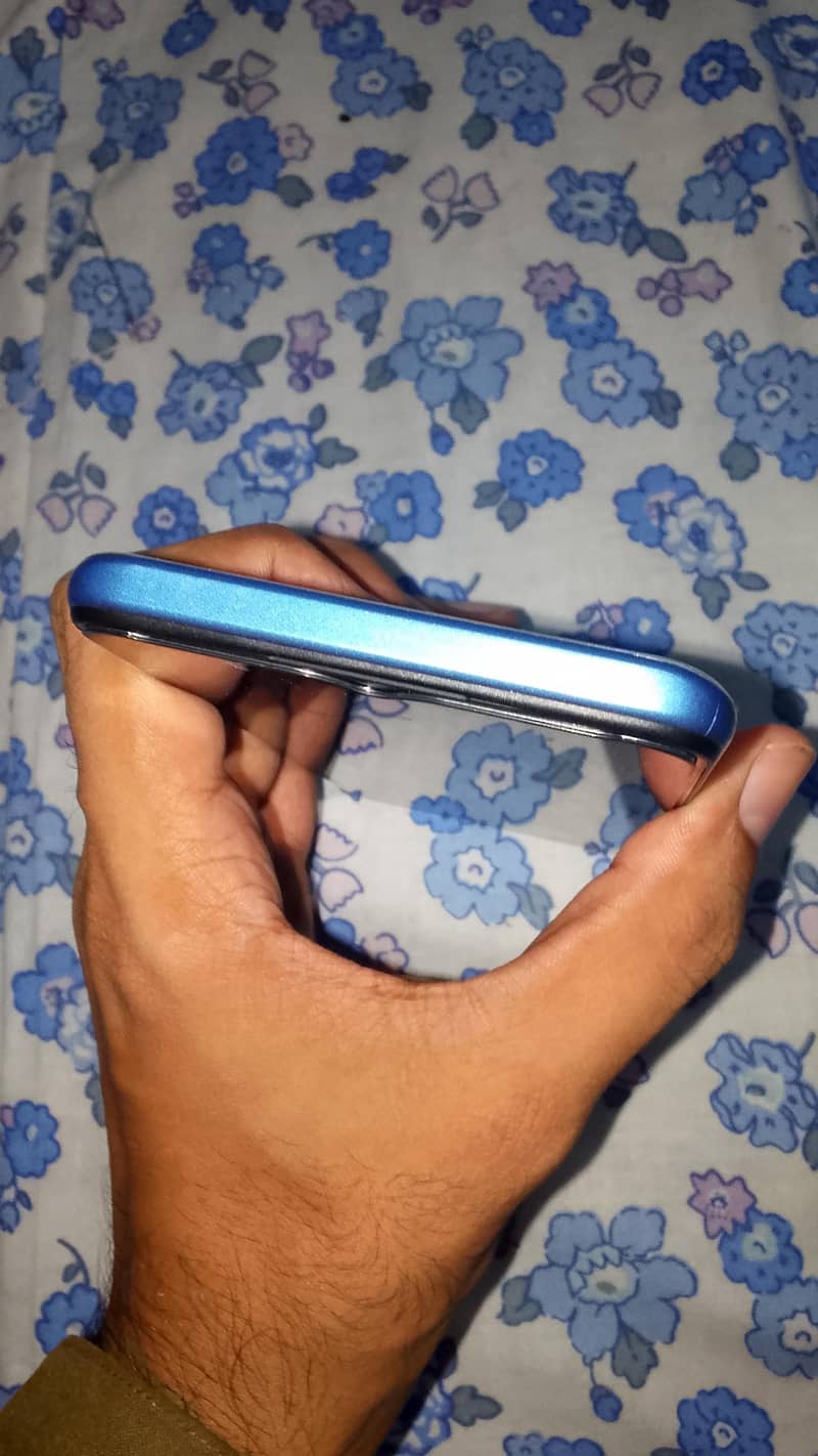 OPPO A56 4