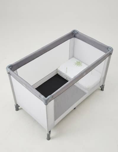 *Urgent Sale!* Brand New DING BABY Foldable Travel Cot + 2 mattresses