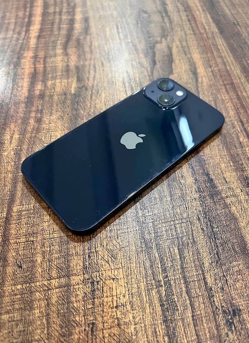 Apple iPhone 13 3