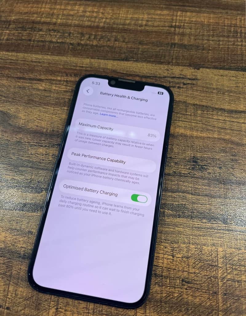 Apple iPhone 13 4