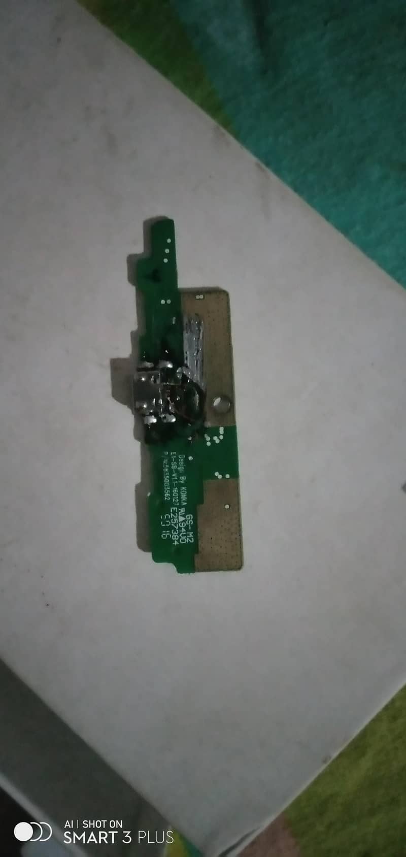 QMobile E1 3