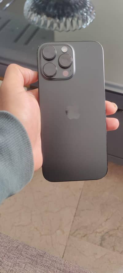 16 Pro Max factory unlock