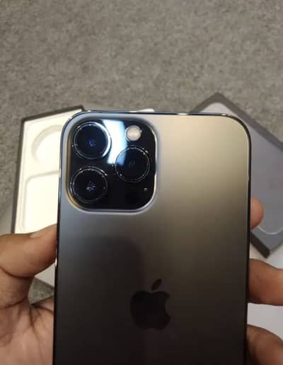 Apple iPhone 13 Pro Max JV with box