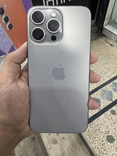 Apple iPhone 15 Pro Max