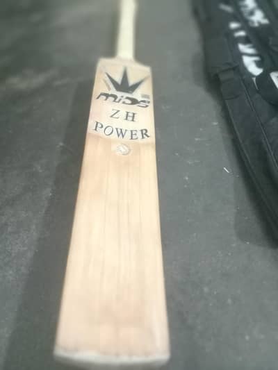 Mids ZH Power cricket Bat