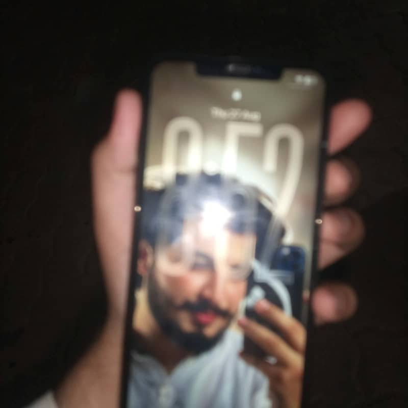 Apple iPhone 11 Pro Max 0