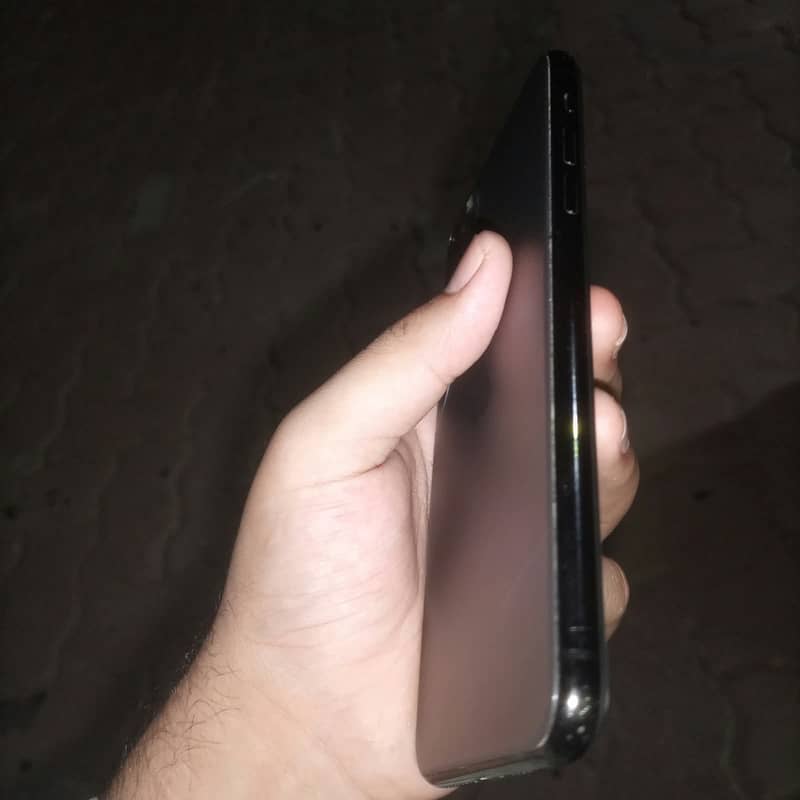 Apple iPhone 11 Pro Max 3