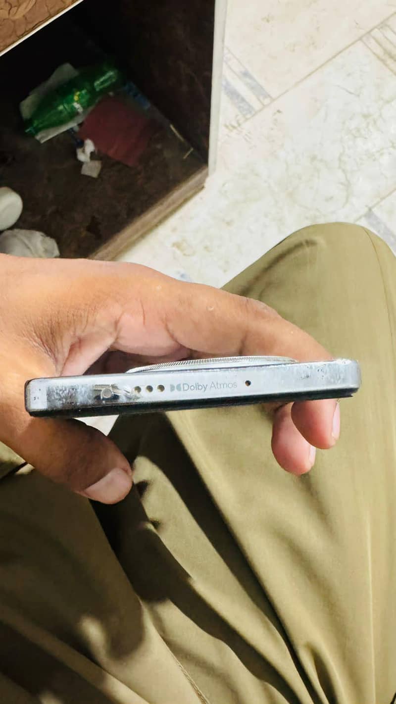 Tecno CAMON 30 1