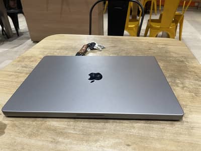 Apple MacBook Pro M2 Max 2023 16 inch 32GB 1TB Silver 38 Cores GPU