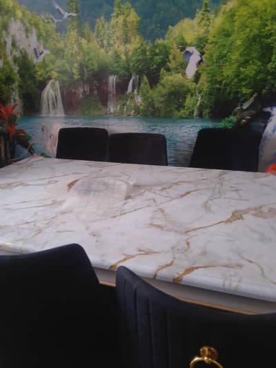 dining table 8 cheers