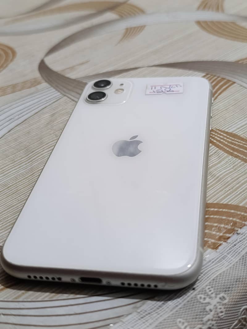 Apple iPhone 11 5