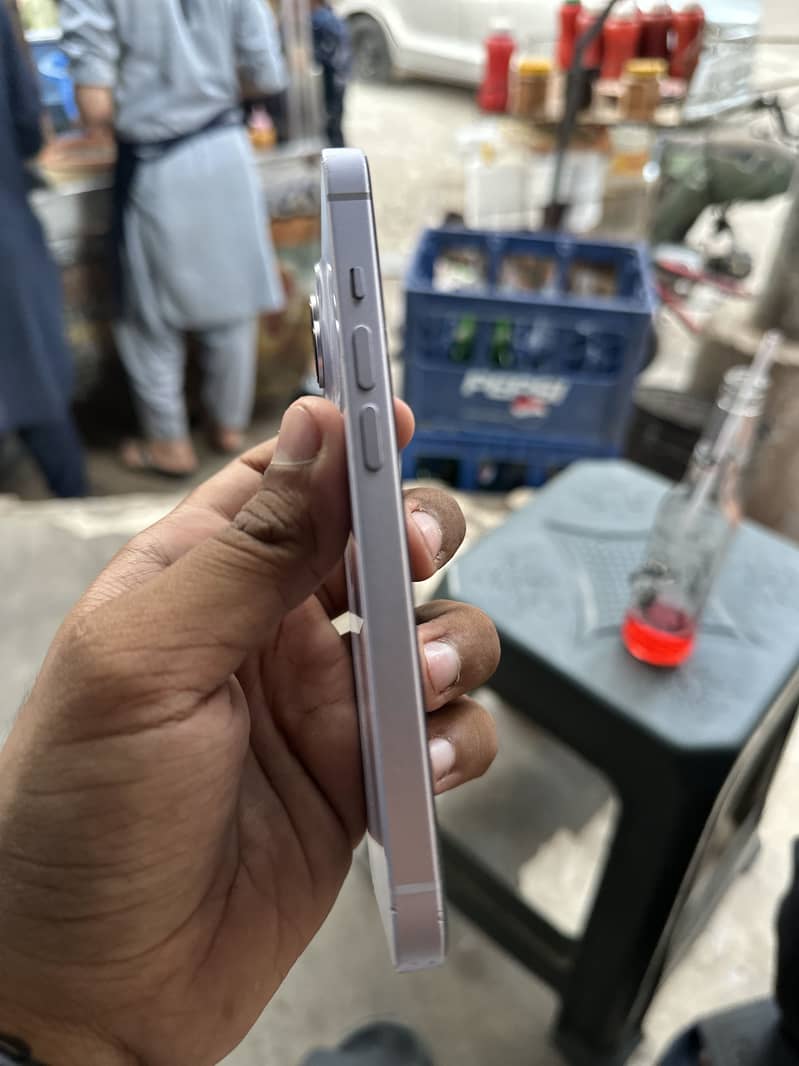 Apple iPhone 14 1