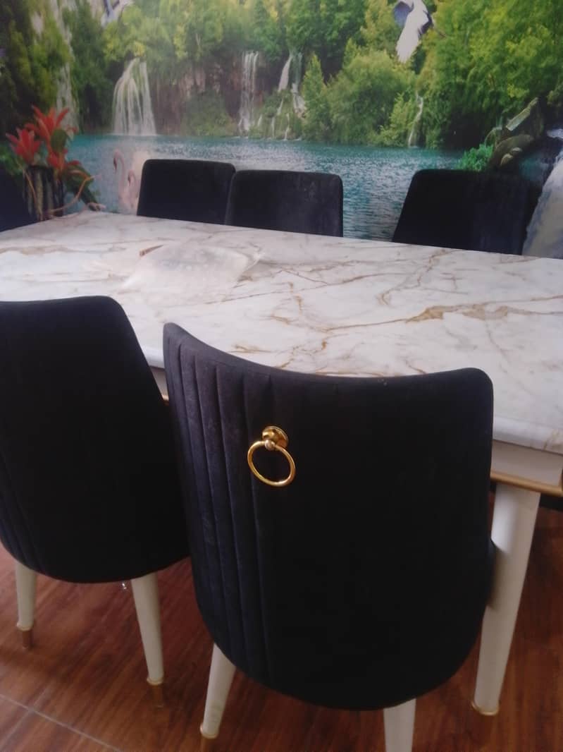 dining table 8 cheers 6