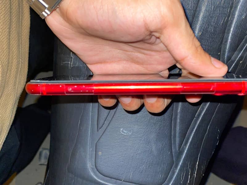 Apple iPhone 11 3