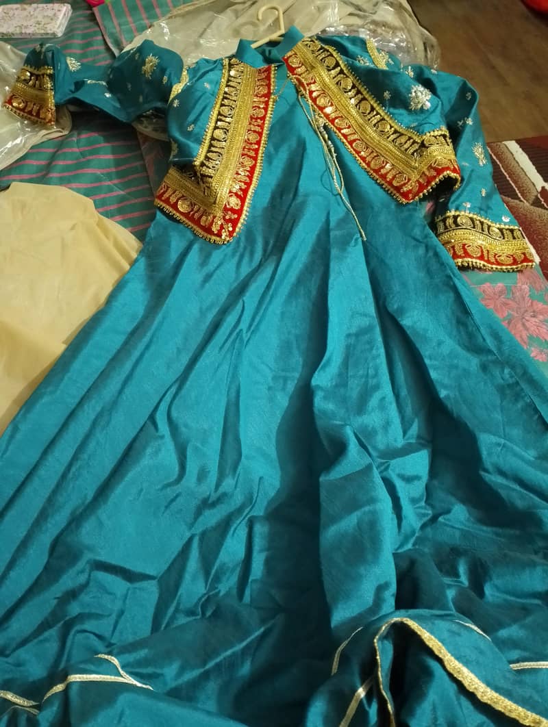 dresses 4