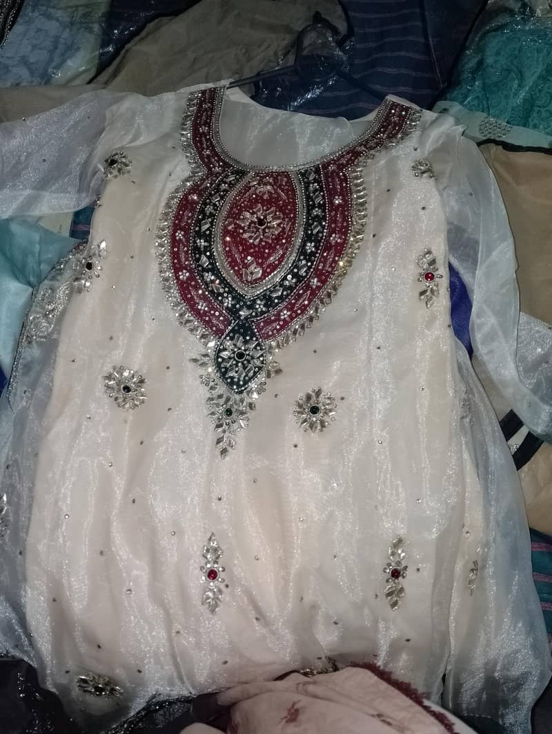 dresses 14