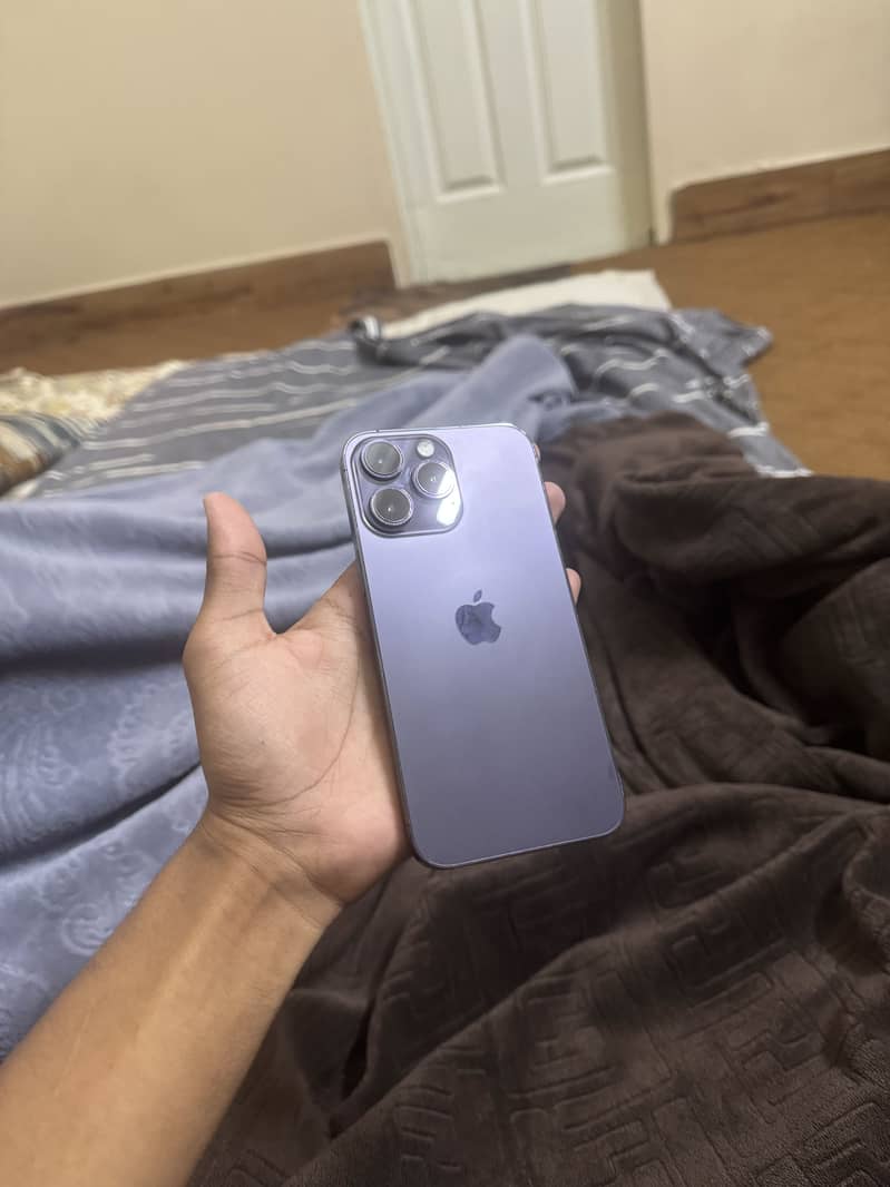 Apple iPhone 14 Pro Max 2