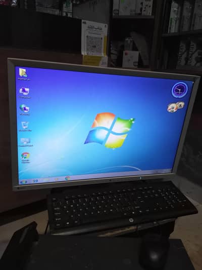 System for sale pC lCD new keyboard and new mouse with power cable