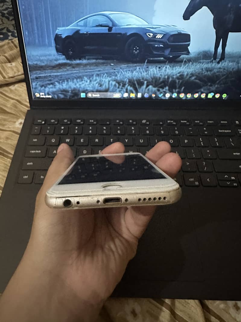 Apple iPhone 6 3