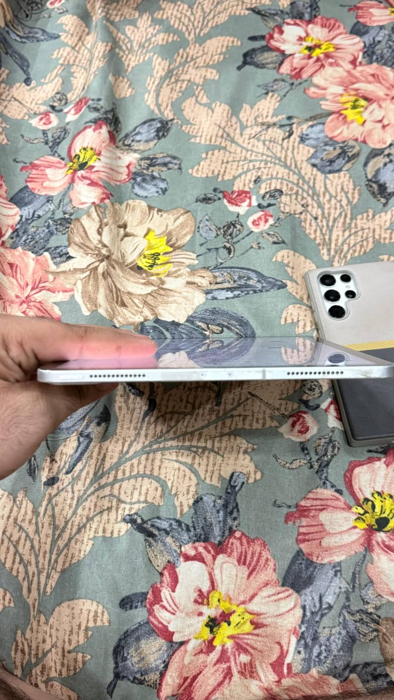 ipad pro 2020 cellular 6