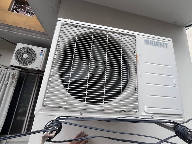 Orient Split ac 2