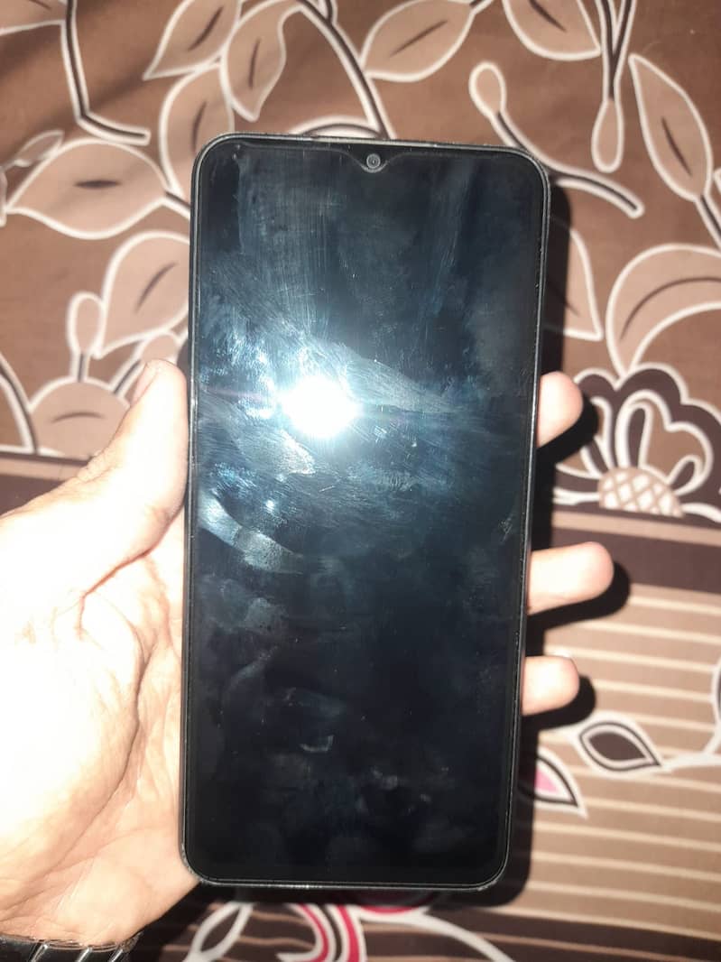 Realme C30 1