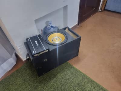 amp air woofer and box