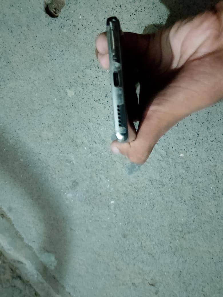 Tecno CAMON 40 Pro 3