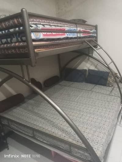 Super Bunk Bed – Space-Saving and Stylish Design”