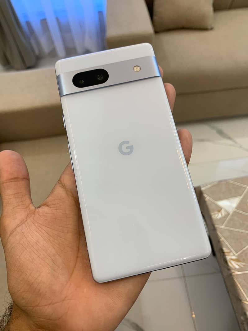 Google Pixel 7a 0