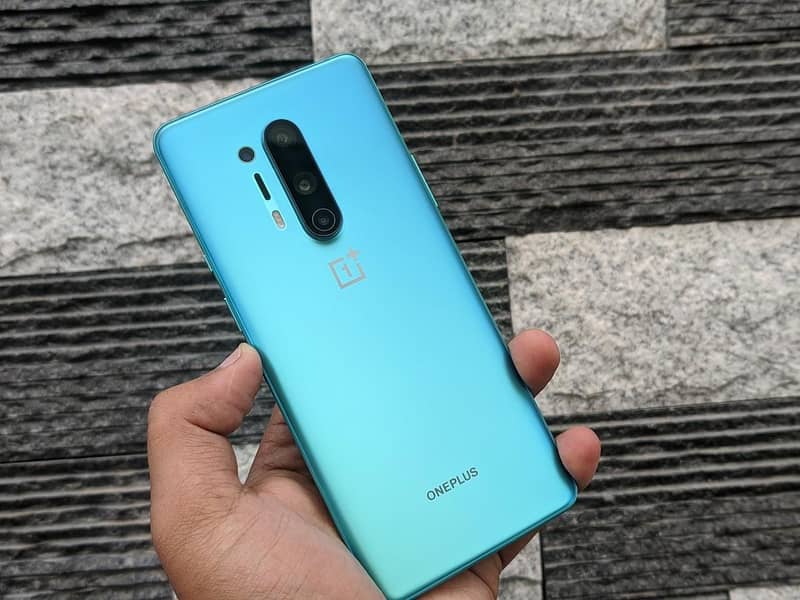 One Plus 8 Pro 0