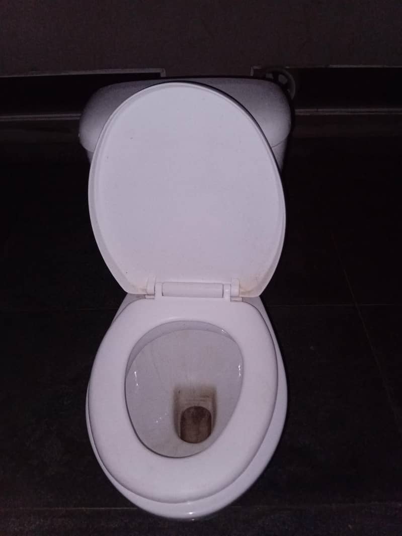 commode 1