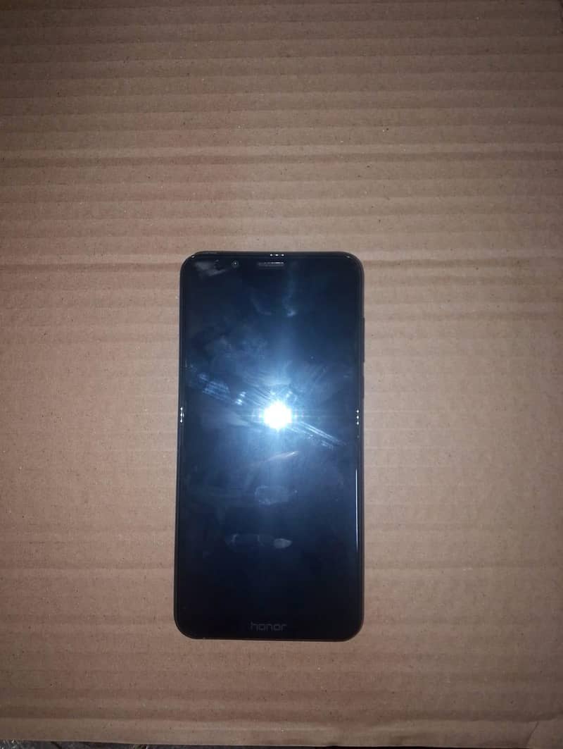 Honor 7C 4