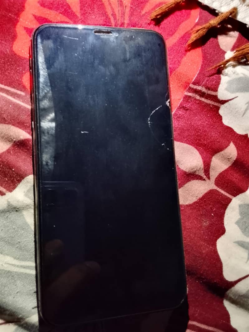 Apple iPhone XS Max 1