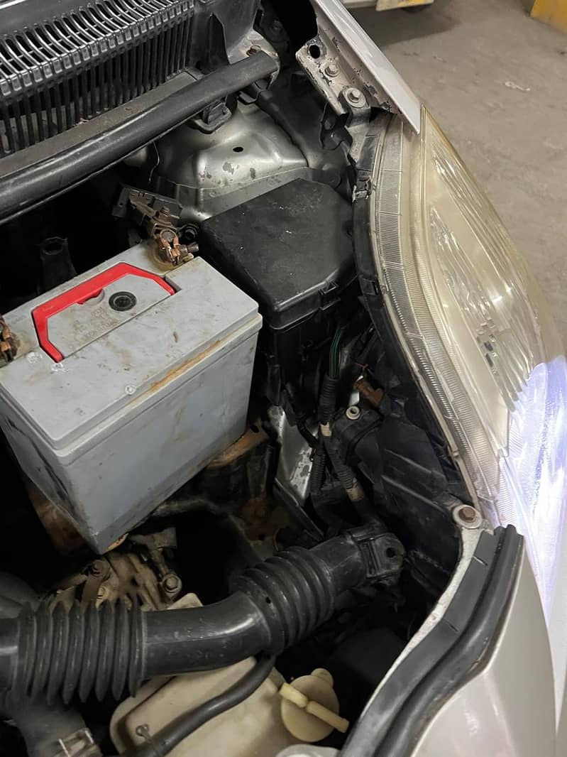 Toyota Vitz 2005 5