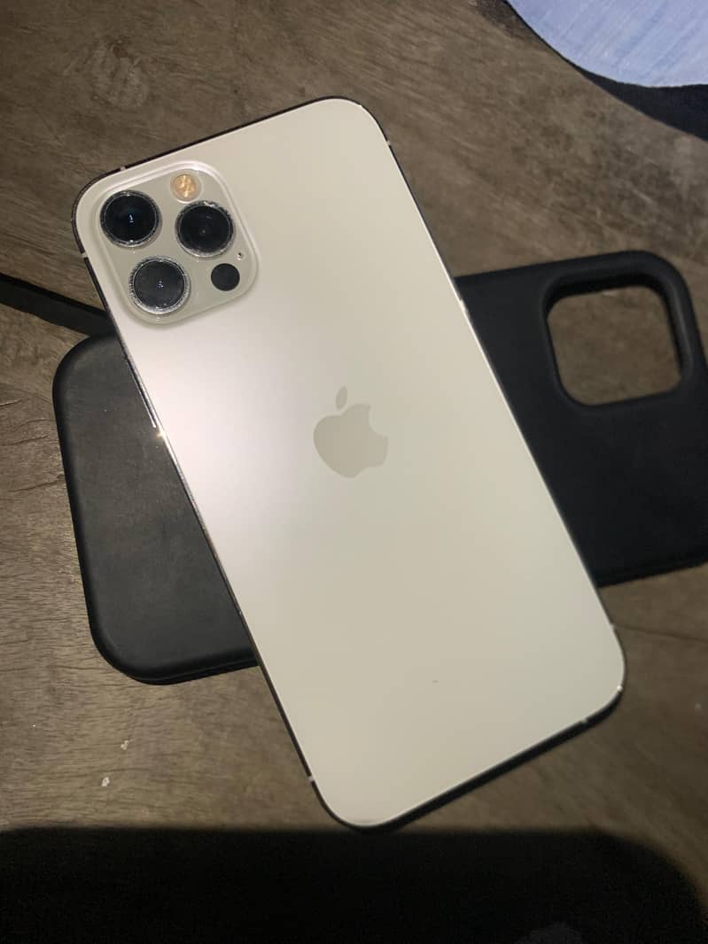 Apple iPhone 12 Pro 2