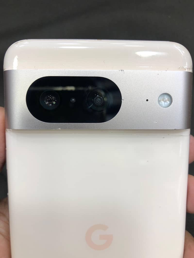 Google Pixel 8 1