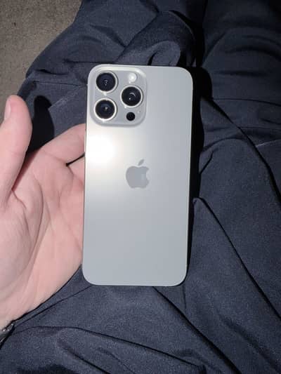 Apple iPhone 15 Pro Max