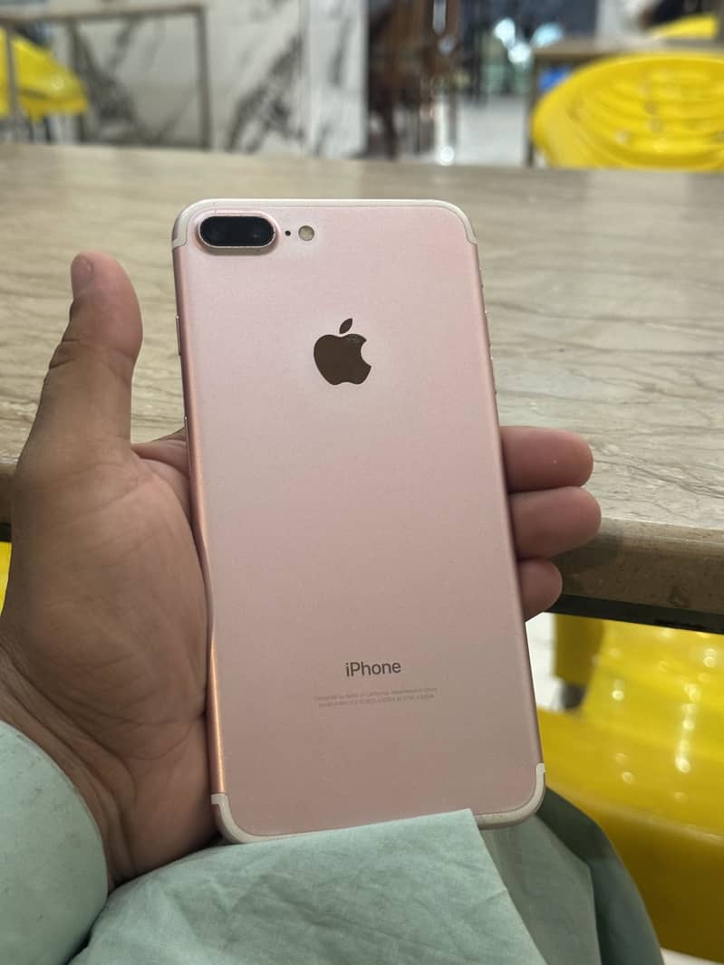iPhone 7 Plus 3