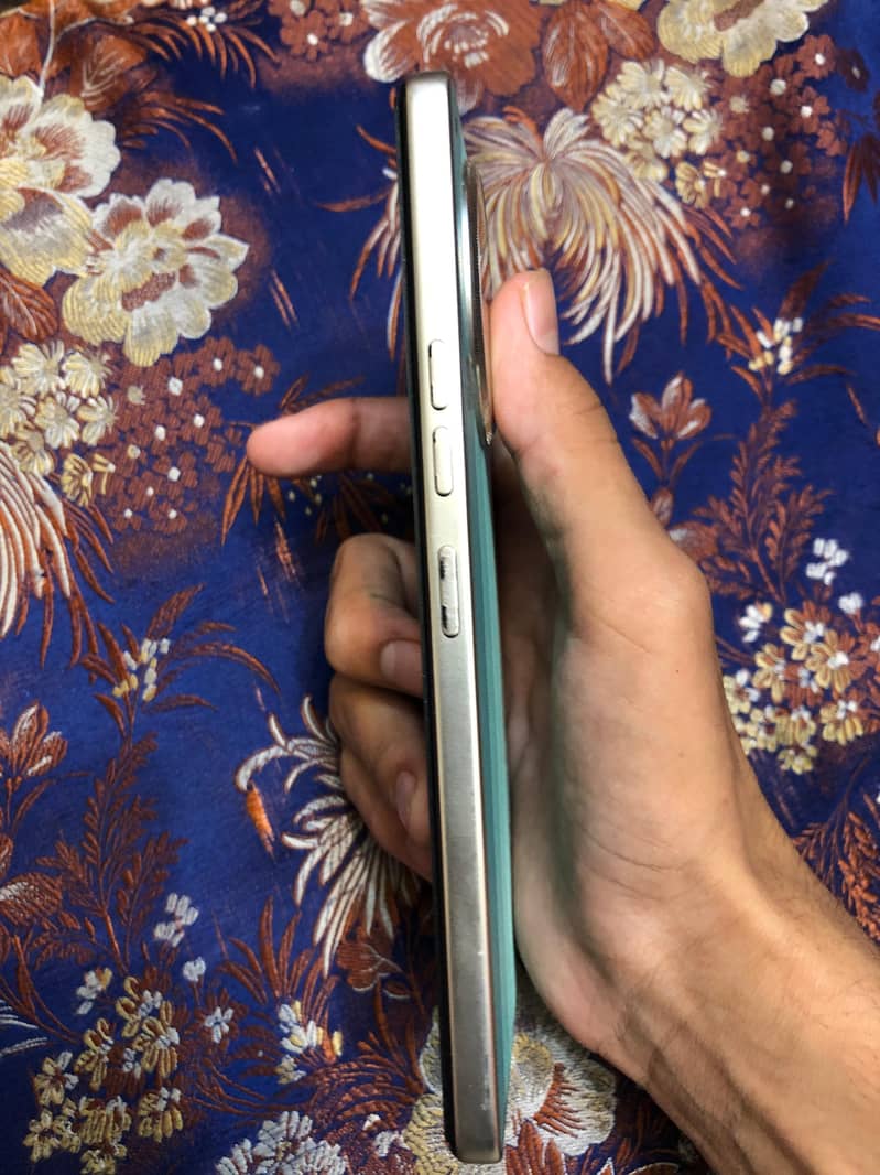 Tecno CAMON 30 8