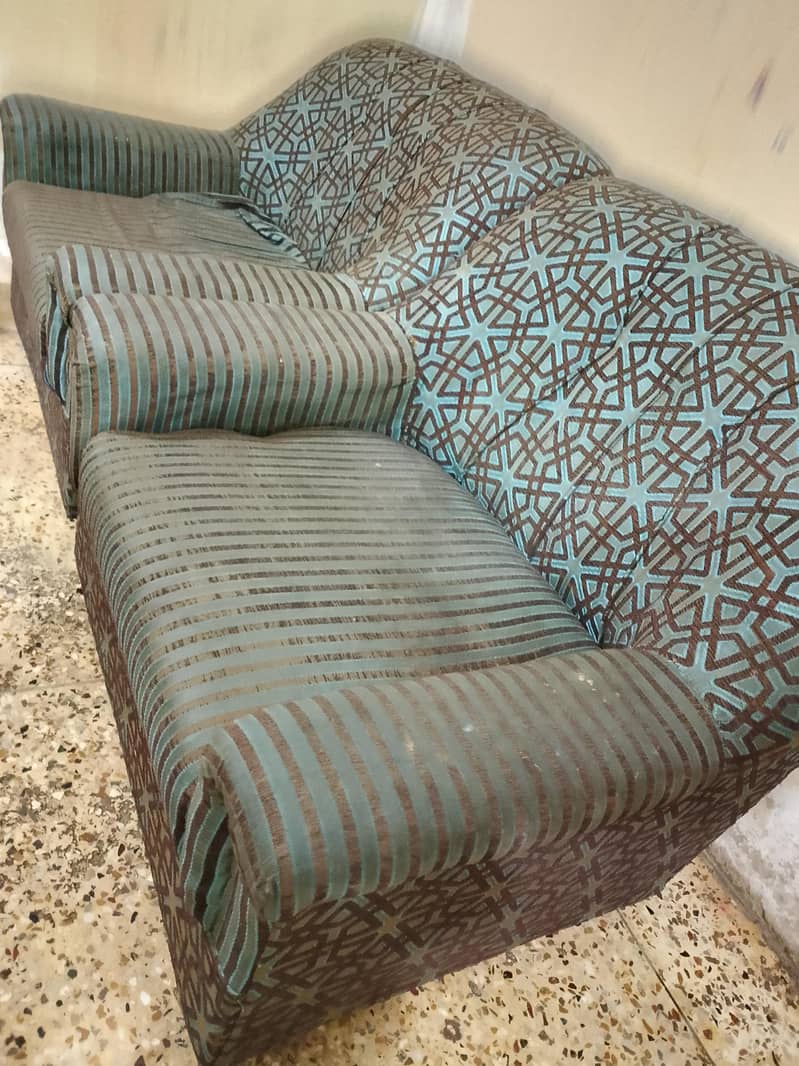 Sofa for sell 1