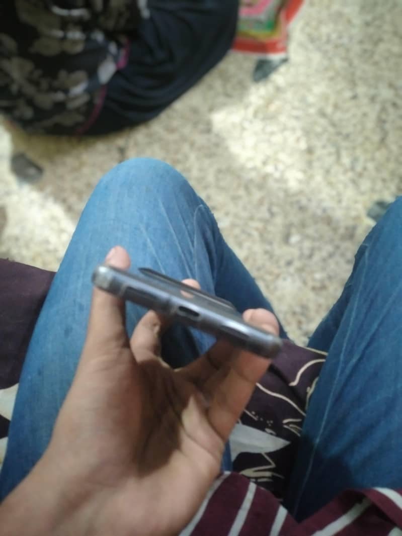 Google Pixel 7 4