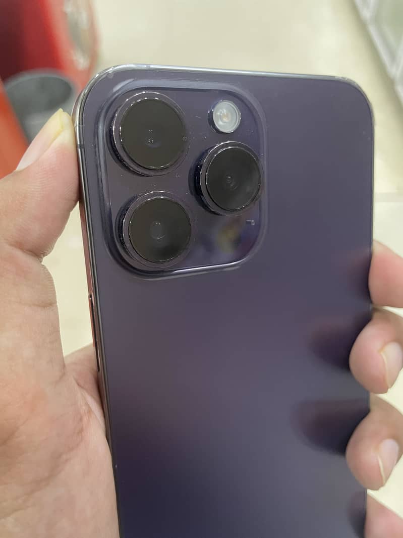Apple iPhone 14 Pro Max 3