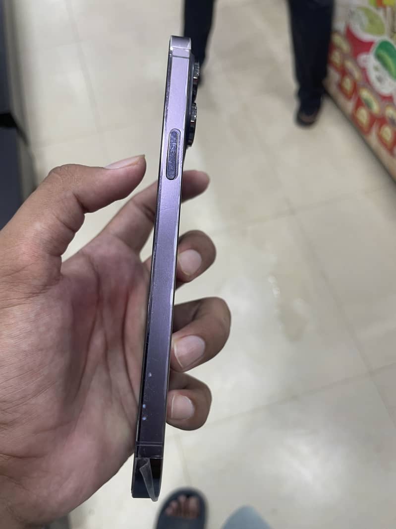 Apple iPhone 14 Pro Max 5