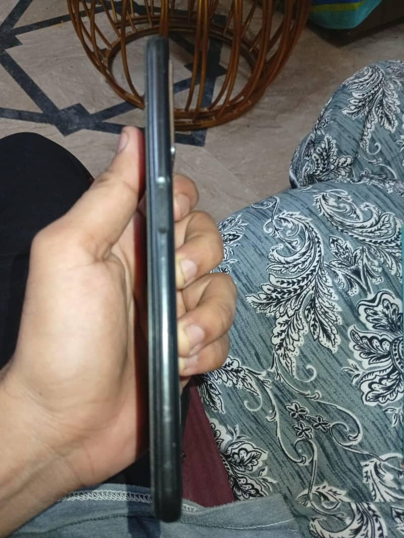 OPPO A76 2